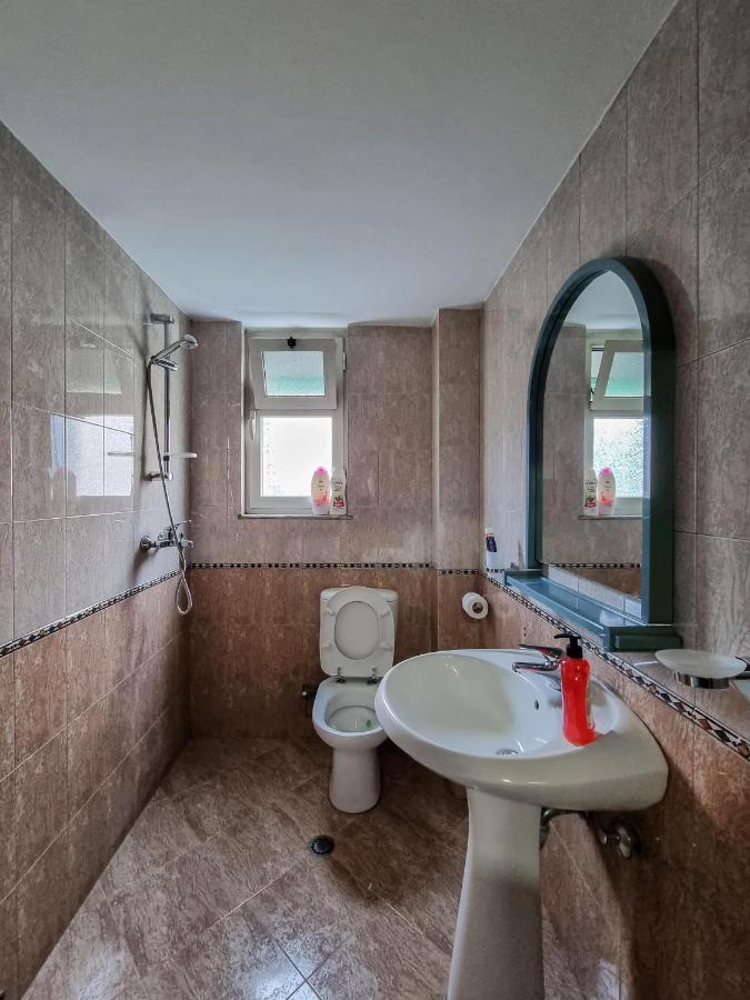 Tirana Center Cozy Apartment Екстериор снимка